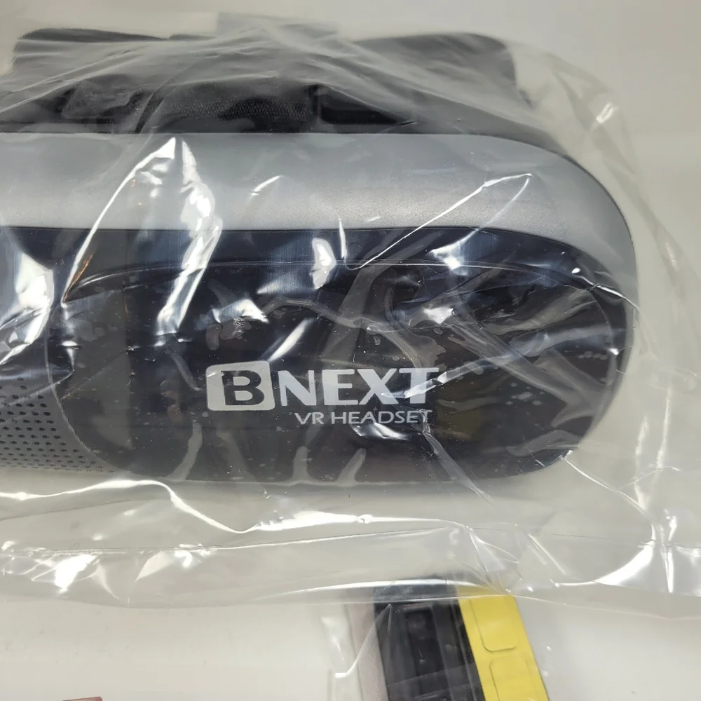 Bnext Black VR Headset